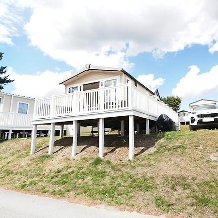 Sea Breeze Cabin プール エクステリア 写真