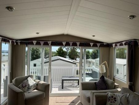 Sea Breeze Cabin プール エクステリア 写真
